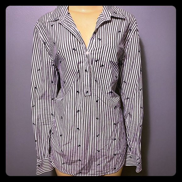Striped button down long sleeved shirt - Picture 1 of 6
